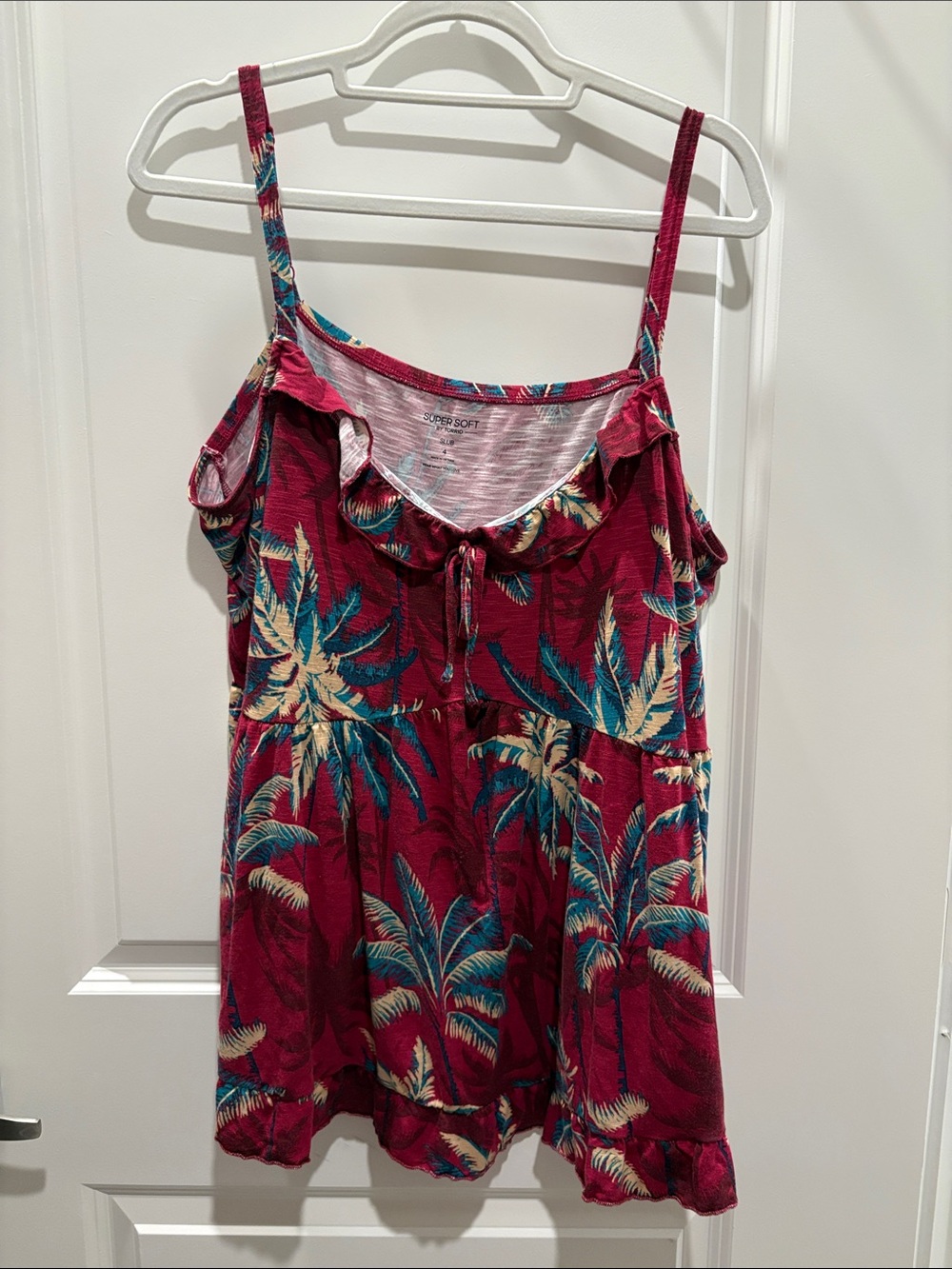 torrid Burgundy Tropical Ruffle Spaghetti Strap Tank